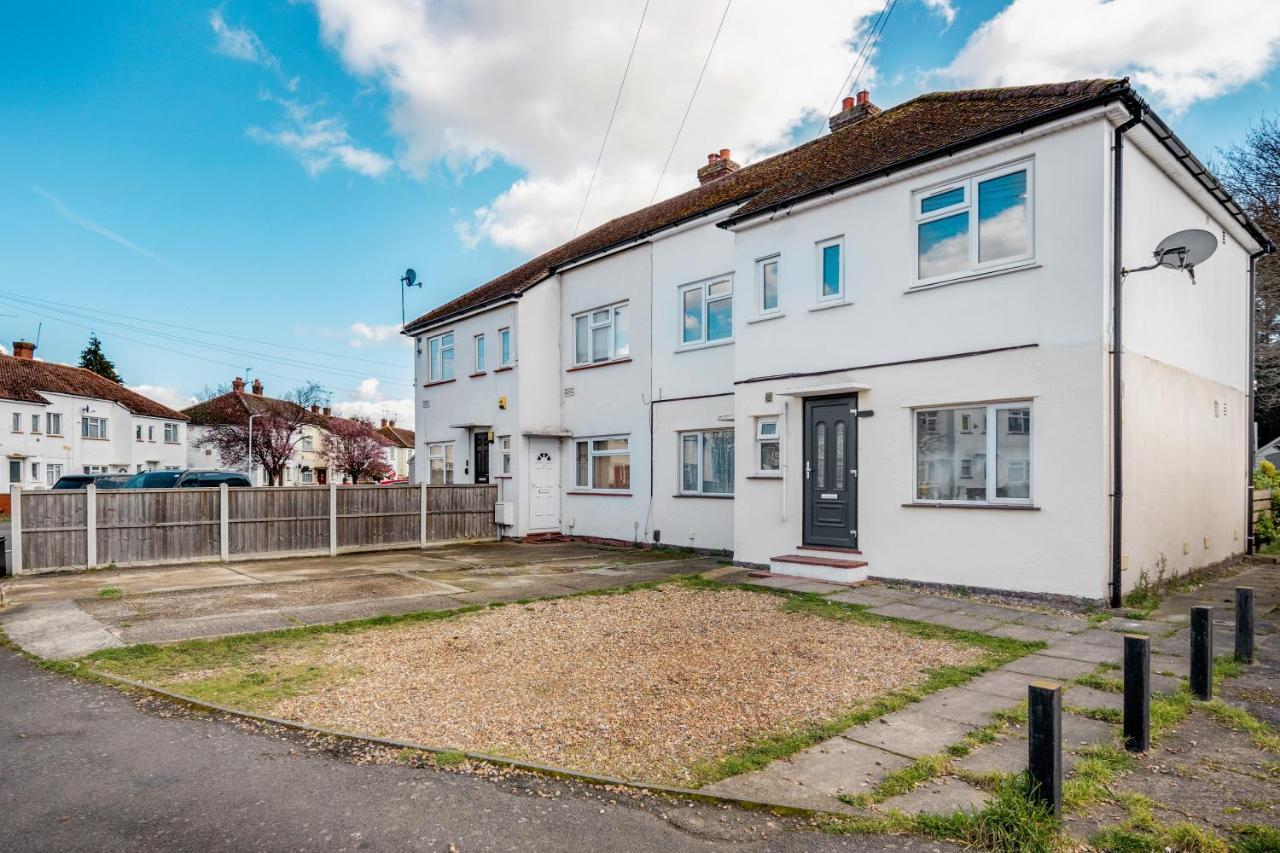 Heathrow 2-Bedroom Maisonette With Parking West Drayton  Luaran gambar