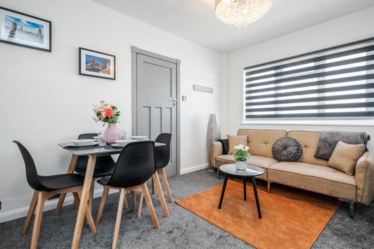 Heathrow 2-Bedroom Maisonette With Parking West Drayton  Luaran gambar